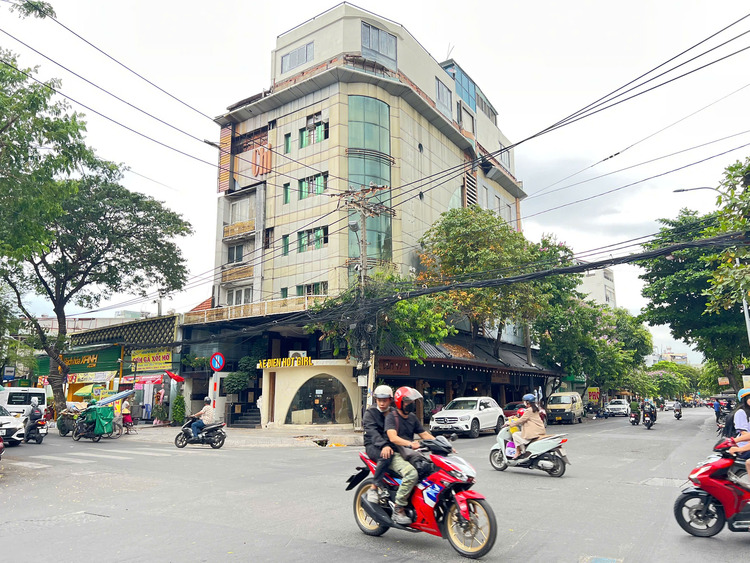 Giải cứu: bất động sản triệu đô ( hàng ngộp, thơm ).... update liên tục..