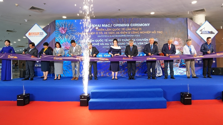 2 triển lãm về xe và vận tải Autotech & Accessories 2025 và Cons & Trans 2025 cùng khai màn tại TP HCM