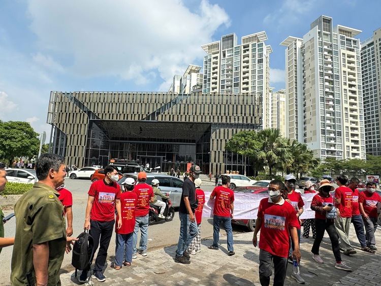 Đất Xanh Homes "HỒI SINH" Gem Riverside