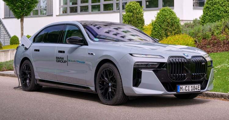 BMW-i7-test-vehicle-solid-state-battery-tech-1-1260x659.jpg