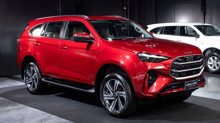 isuzu-mu-x-2025-1.jpg
