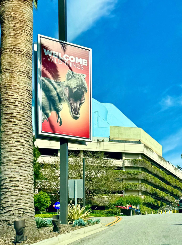Lời chào từ Universal Studio City