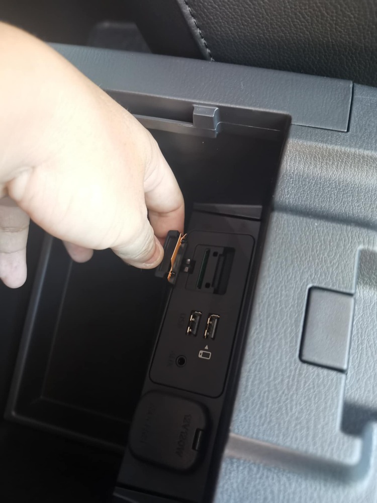 Thẻ định vị GPS Mazda khi mua xe mới !