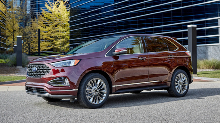 Ford triệu hồi 1 triệu xe tại Mỹ vì lỗi camera lùi