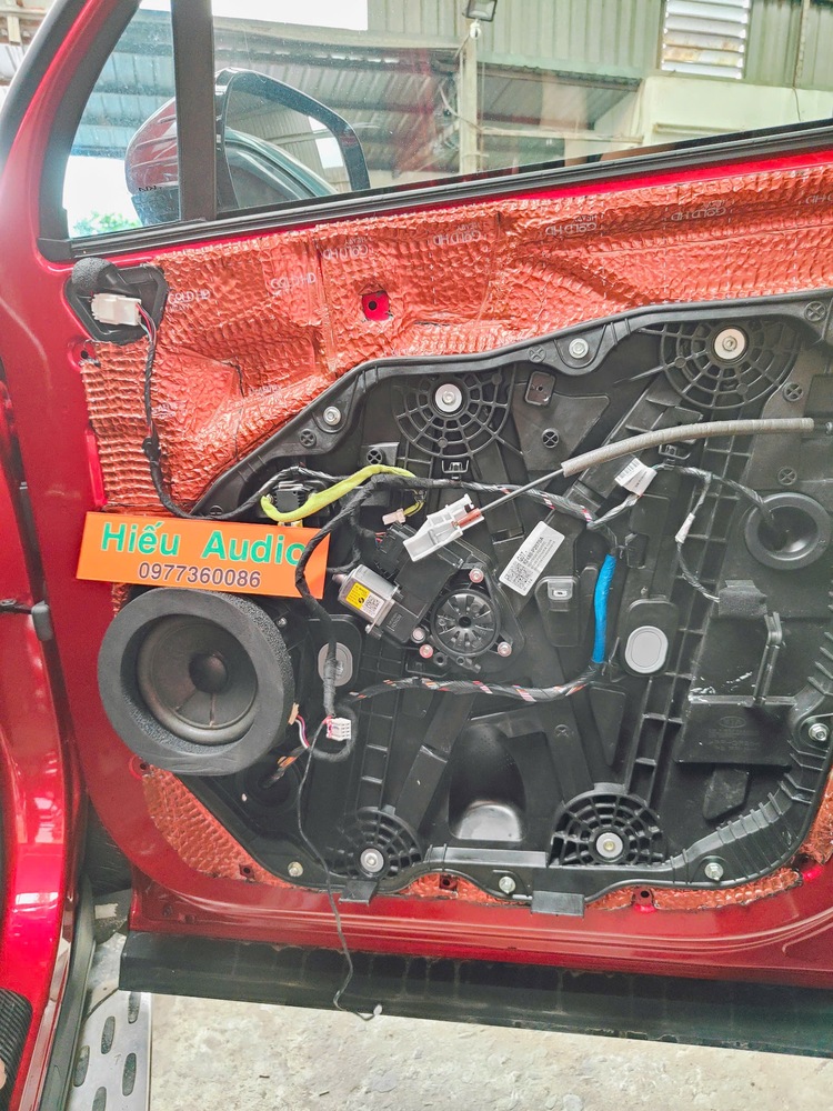 Kia Sorento nâng cấp âm thanh gì?