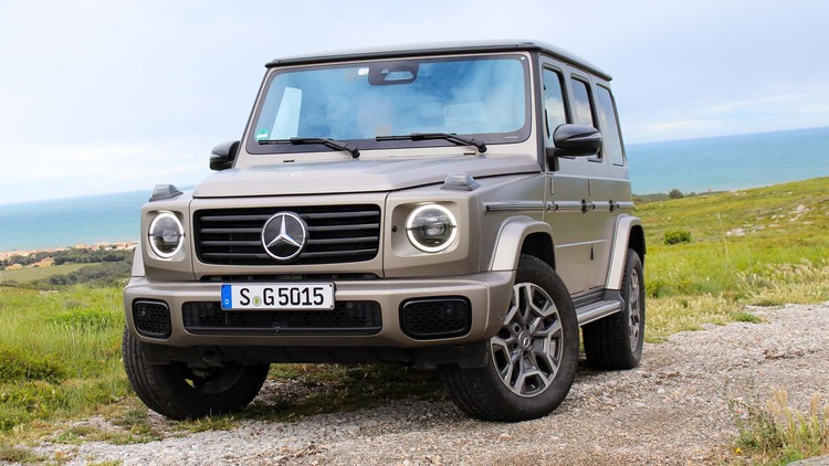 2025-mercedes-benz-g-class-review---41-3.jpg