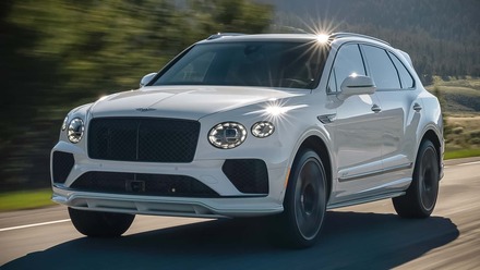 Bentley trình làng Bentayga Speed V8 mới, sức mạnh vượt trội hơn cả bản W12
