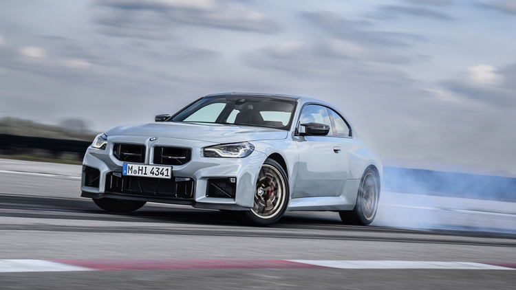 BMW M2 CS (G87) 2025 ra mắt: Động cơ I6 twin-turbo mạnh hơn 500 mã lực; tăng tốc 0-100 km/h trong 3,8 giây
