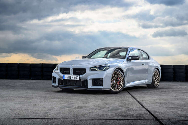 2025-BMW-M2-CS-debut-22-1260x840.jpg
