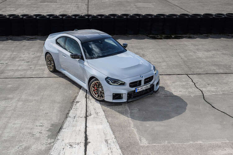 2025-BMW-M2-CS-debut-18-1260x840.jpg