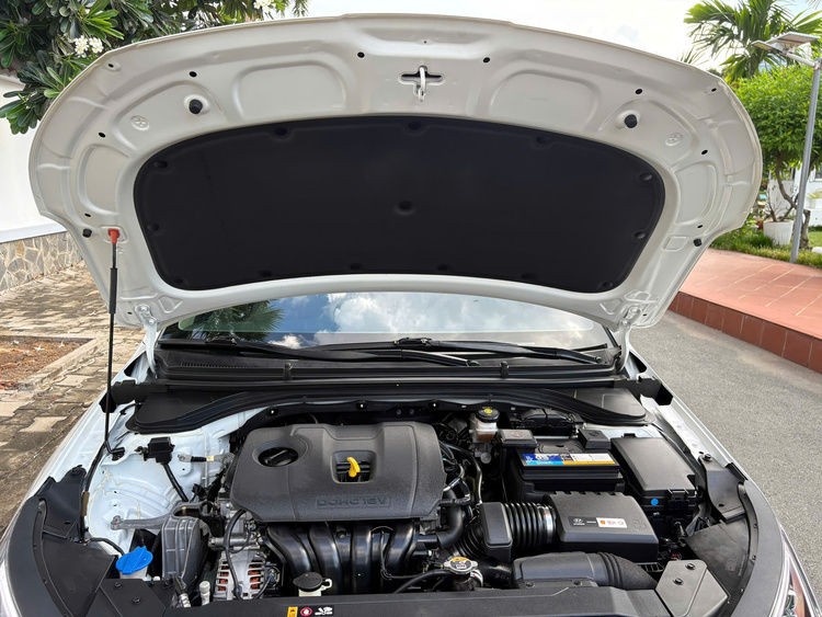 Hyundai Elantra 2.0 GLS 2022 - 30.000km