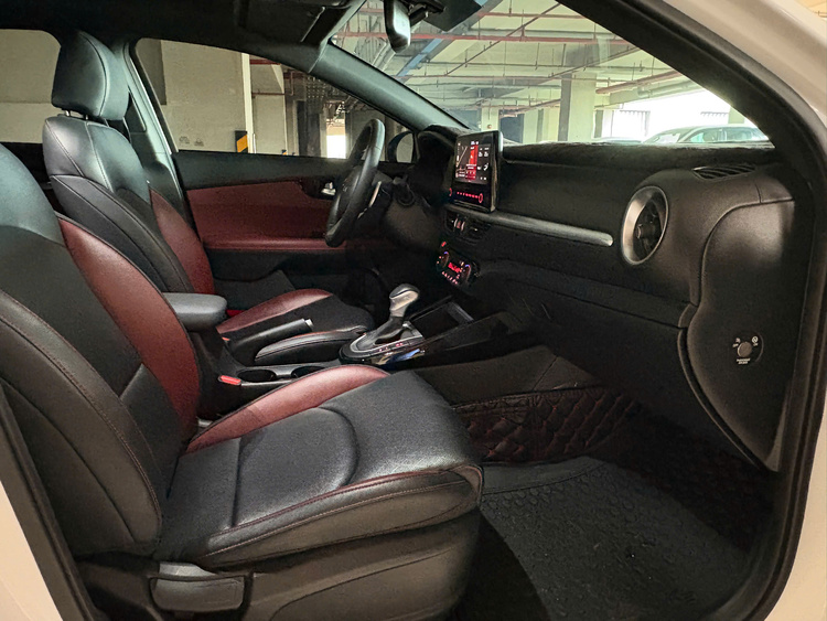 Kia K3 1.6 Premium 2023 - 14.000km
