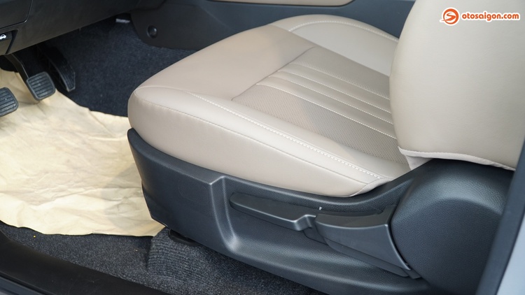 isuzu-mu-x-b7-mt-2025-20.jpg