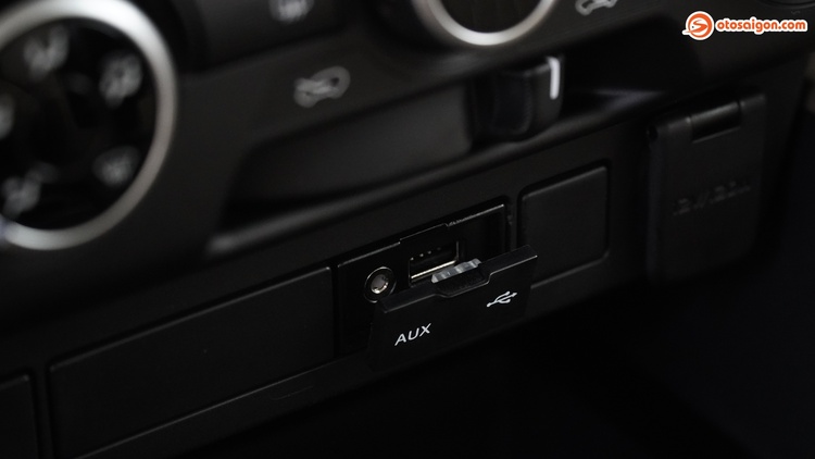 isuzu-mu-x-b7-mt-2025-17.jpg