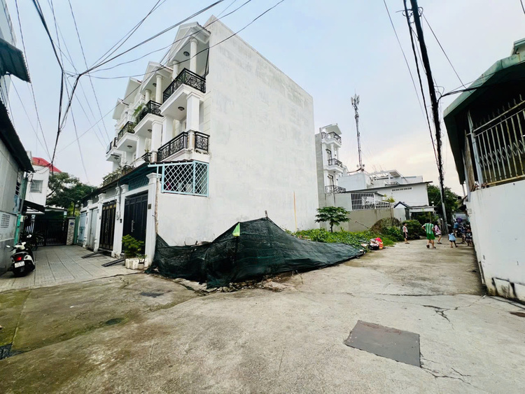 Nhờ tư vấn mua đất xây nhà với 4,5 tỷ ạ