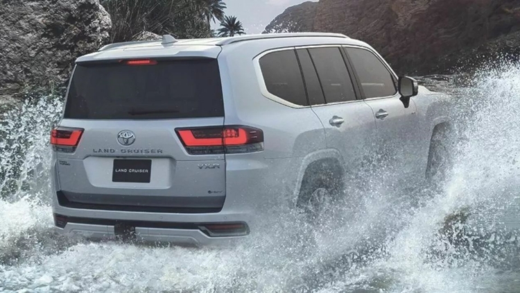 2026-toyota-land-cruiser-hybrid-rolls-out-with-familiar-powertrain_6.jpg