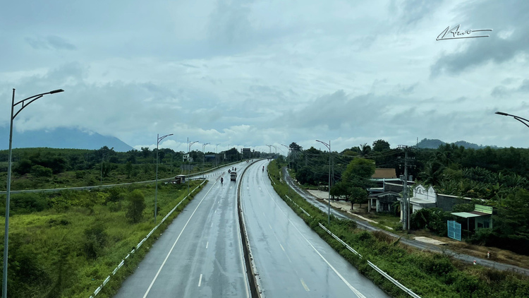 Đằng sau tay lái - ấn tượng những cung đường đẹp ở Việt Nam