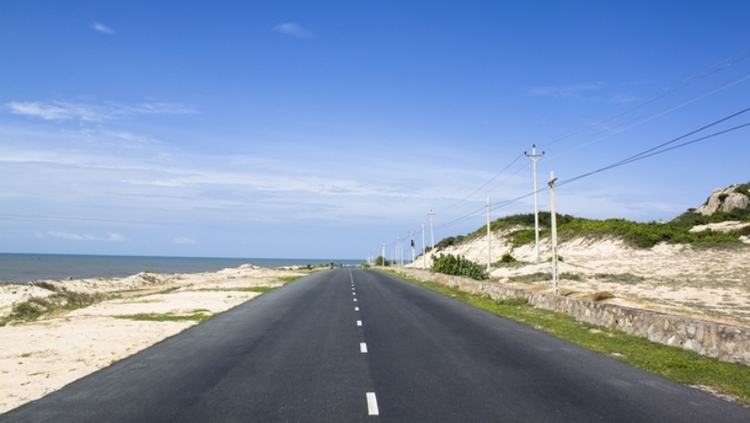 Hỏi chỗ ăn uống vui chơi khu Mũi Né, DT716 - Phan Thiết