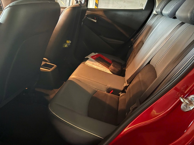 Mazda 2 1.5 Luxury 2021 - 21.000km