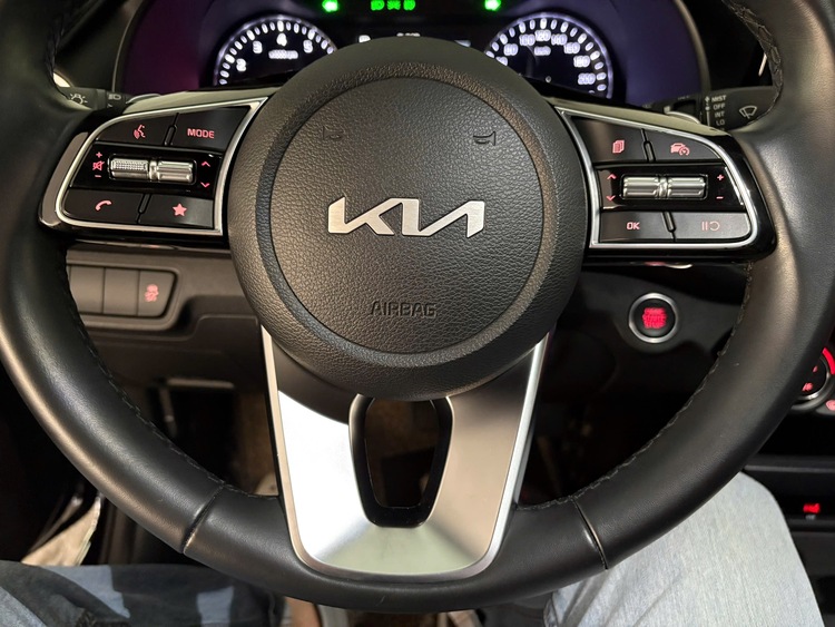Kia K3 2.0 Premium 2022 - 22.000km
