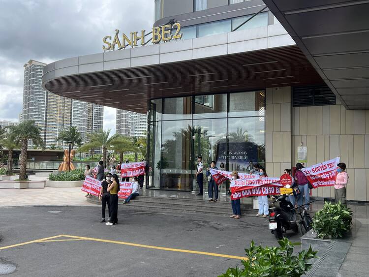 VINHOMES GRAND PARK QUẬN 9 LÀ CÁI “BẪY GẤU” CHO NHỮNG KHÁCH YÊU MÀU HỒNG!