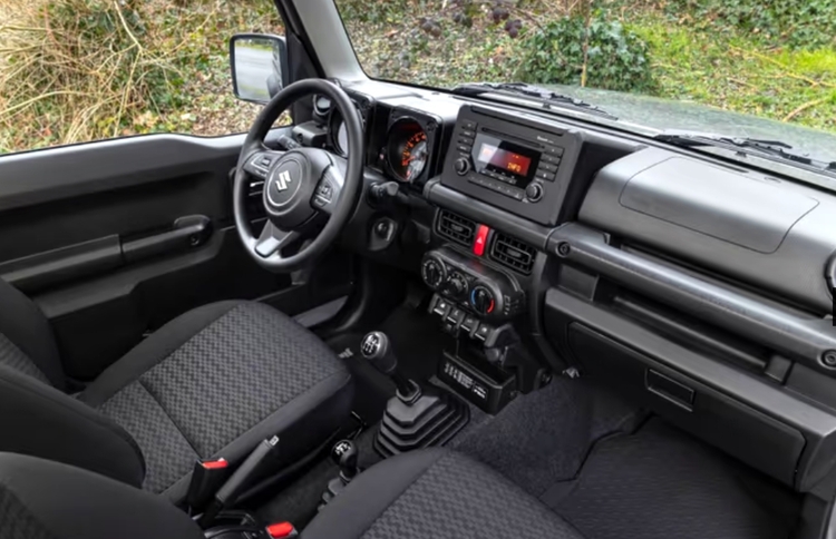 Suzuki Jimny ra mắt phiên bản đặc biệt cuối cùng trước khi dừng bán ở châu Âu
