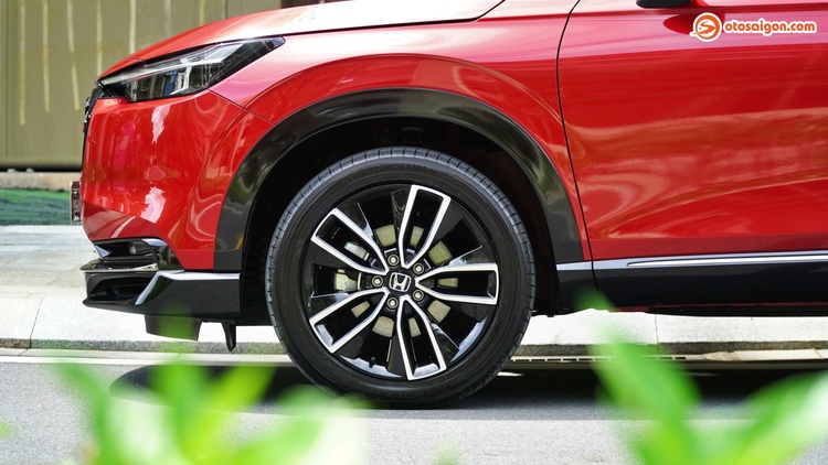 OS-HONDA-HRV-E-HEV-RS-7.jpg