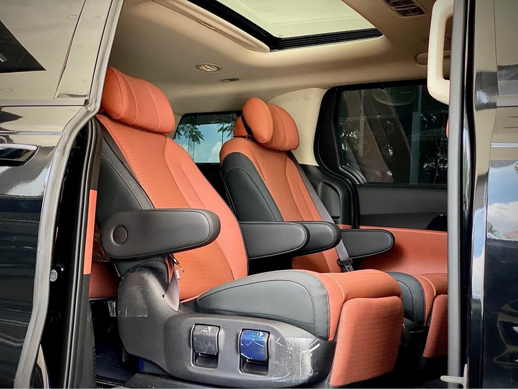 kia-carnival-3-5g-signature-3.jpg