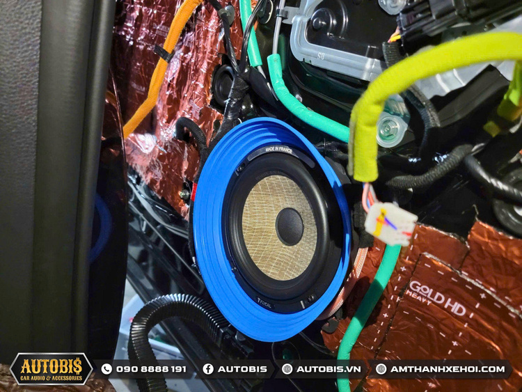 Kia Carnival Premium 2024 Tối Ưu Lại Hệ Thống Âm Thanh Bằng Loa Focal