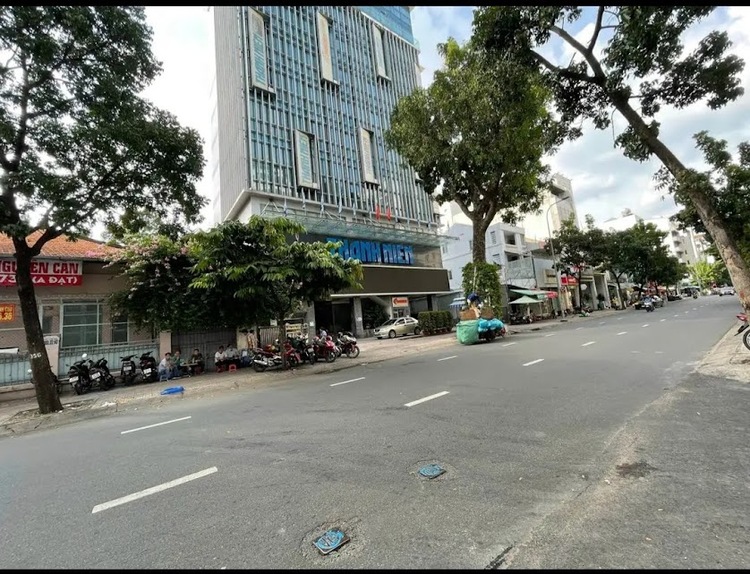 Giải cứu: bất động sản triệu đô ( hàng ngộp, thơm ).... update liên tục..