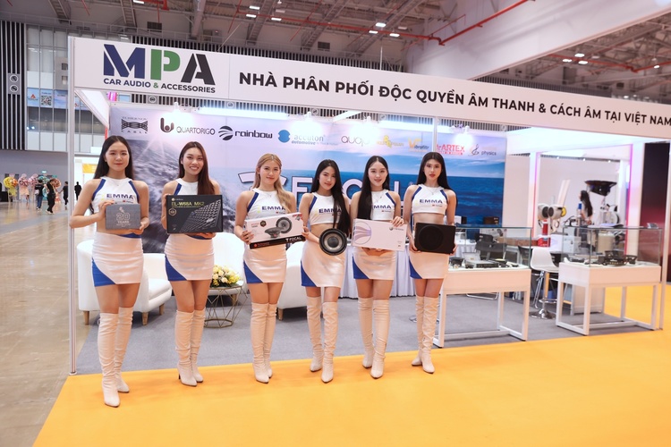 EMMA-HCM-2025-15.jpg