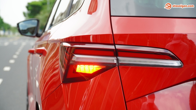 os-skoda-new-karoq-2025-20.jpg