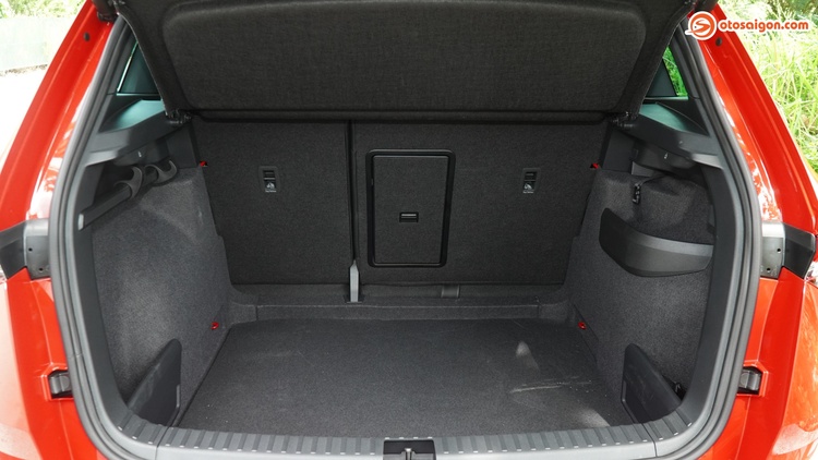 os-skoda-new-karoq-2025-66.jpg