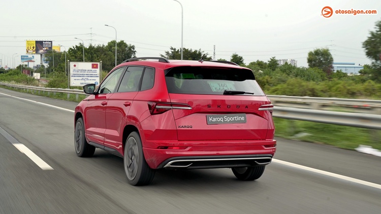 os-skoda-new-karoq-2025-101.jpg