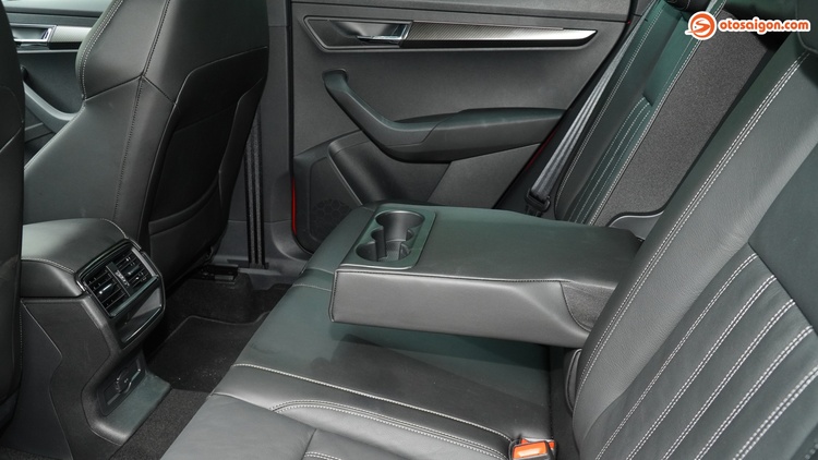 Cầm lái Skoda New Karoq: Khi SUV không chỉ để đi mà còn để tận hưởng