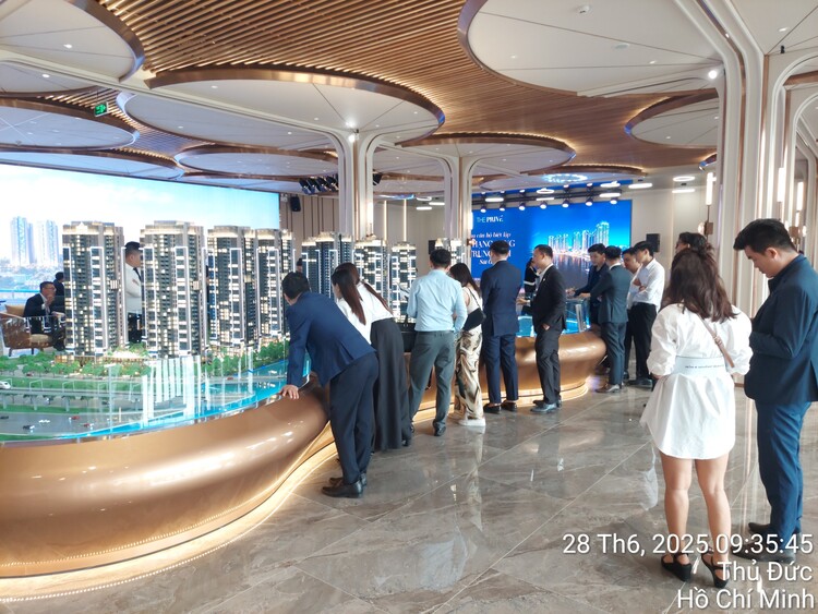 Đất Xanh Homes "HỒI SINH" Gem Riverside