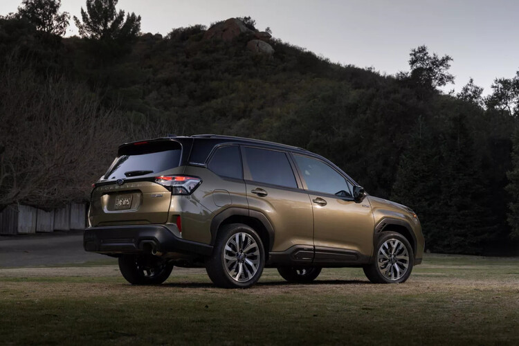 Thông tin xe ngày 29/6: Toyota tăng giá, Xiaomi YU7 cháy đơn, Lynk & Co 08 sắp đấu Everest tại Việt Nam