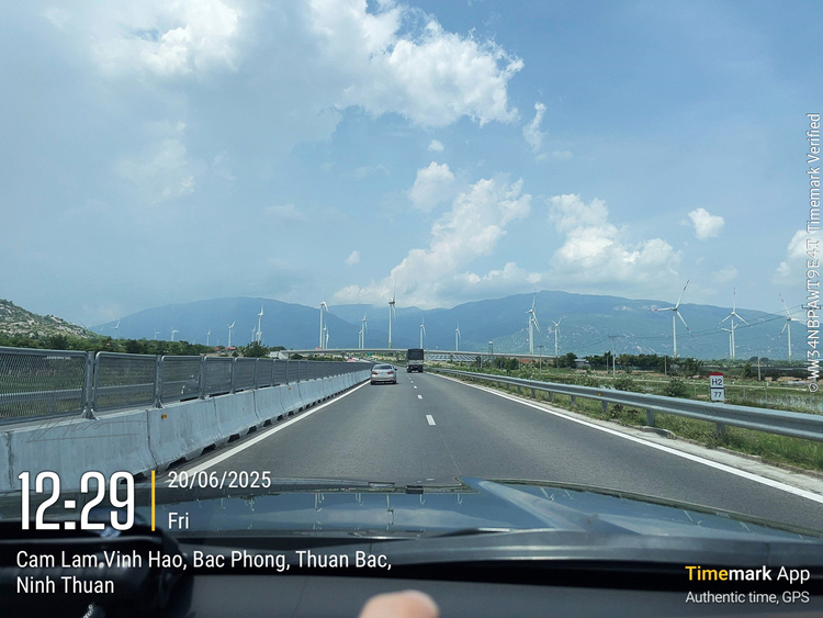 Cập nhật về đường bộ cao tốc Bắc-Nam, giấc mơ xuyên Việt trở nên dễ dàng hơn