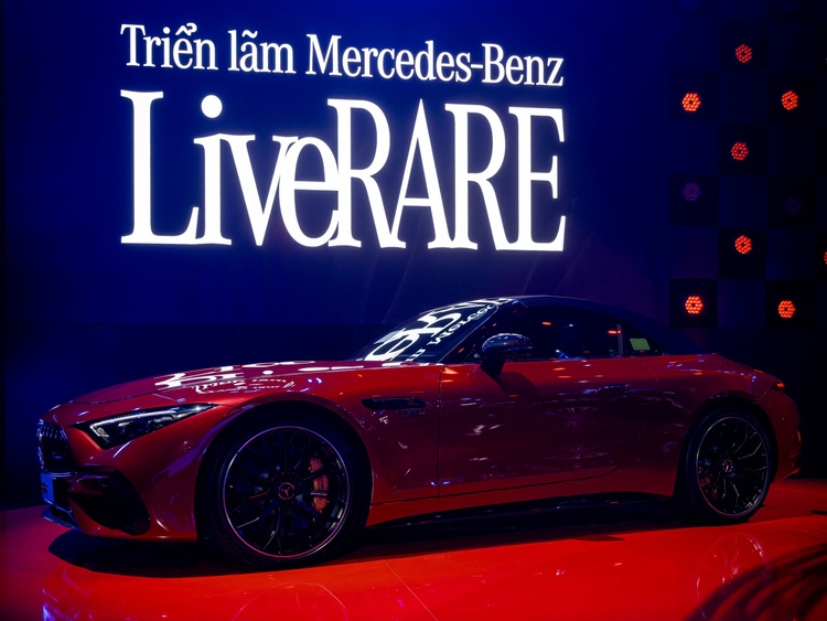 mercedes-benz-live-rare-2025-5.jpg