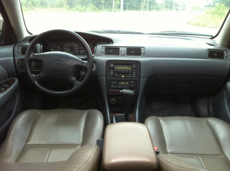 Anh em Camry 87-91 vô đây chơi Anh em Camry 87-91 vô đây chơi