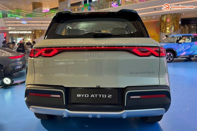 byd-atto-2-20.jpg