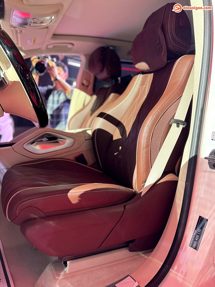 mercedes-maybach-gls-600-9.jpg