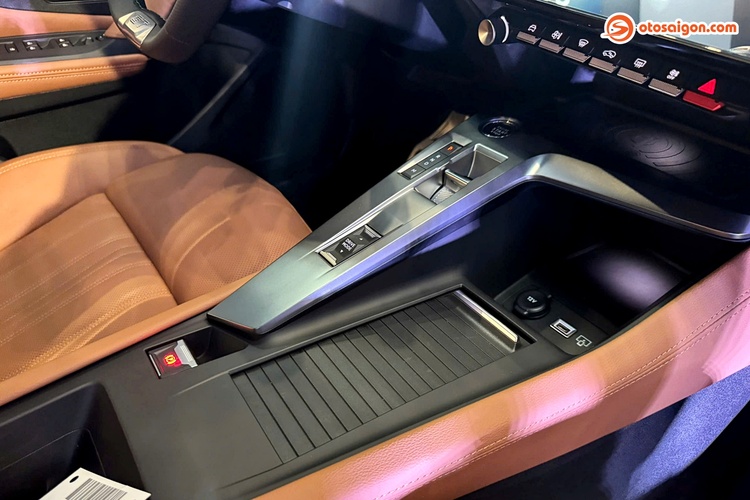Bản đặc biệt Peugeot 408 Legend Editon ra mắt Việt Nam, 3 phiên bản, giá từ 1,039 tỷ đồng