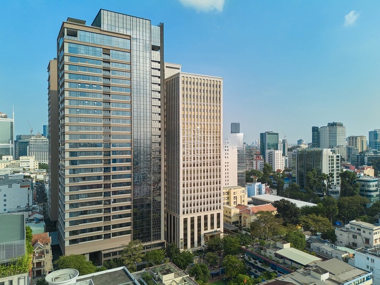 toa-nha-van-phong-lim-3-tower-1 (1).jpg