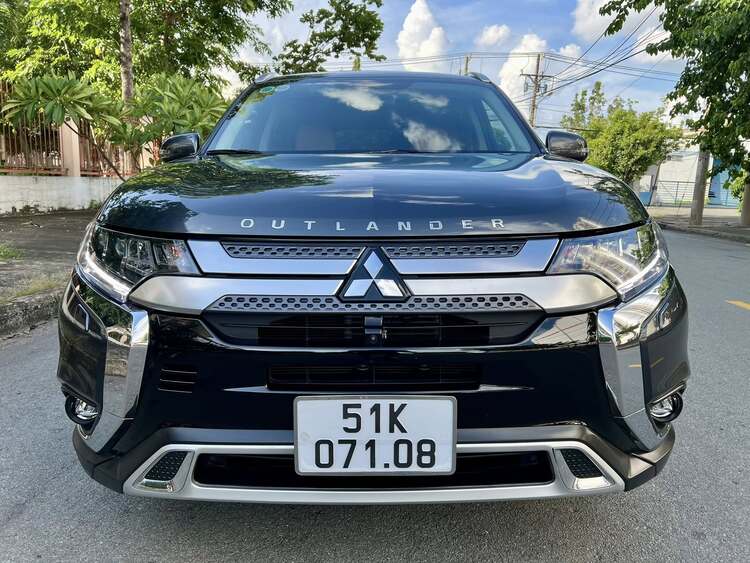Mitsubishi Outlander Premium 2.0 CVT 2021 - 31.000km
