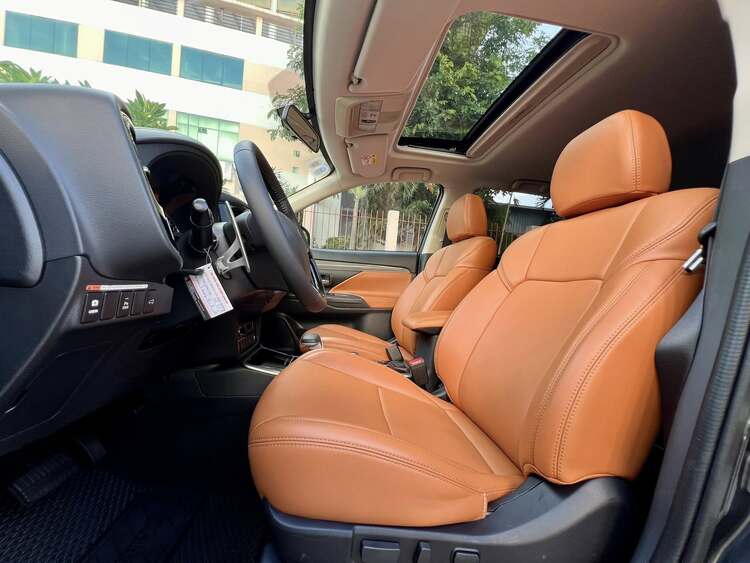 Mitsubishi Outlander Premium 2.0 CVT 2021 - 31.000km