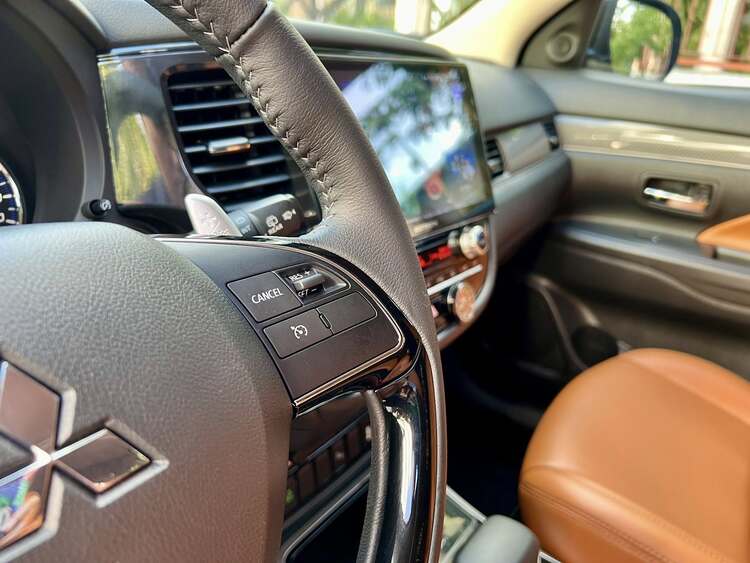 Mitsubishi Outlander Premium 2.0 CVT 2021 - 31.000km