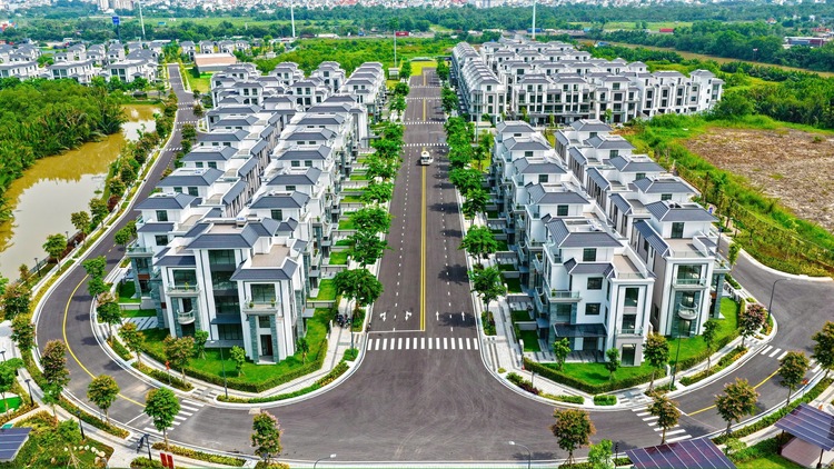 So sánh giữa Gladia Khang Điền và Sol Villas Phố Đông, dự án nào đáng sỡ hữu hơn