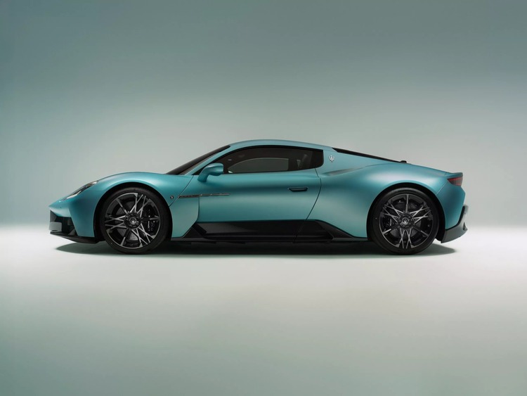 Maserati MCPURA ra mắt “siêu xe quen mặt” nhưng ẩn nhiều thay đổi thú vị