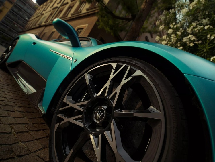 Maserati MCPURA ra mắt “siêu xe quen mặt” nhưng ẩn nhiều thay đổi thú vị